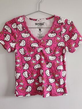 Hello Kitty & Friends Sanrio Women's S Pink Y2K Coquette Tee Soft Girl Dolette